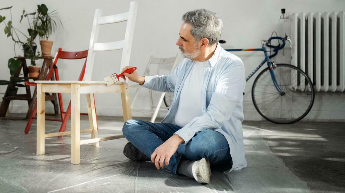 Why Early Treatment Saves You From Knee Replacement Surgery