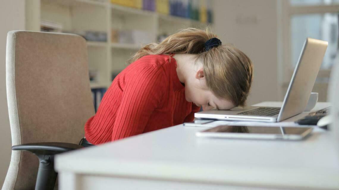 Struggling With Fatigue? It Might Be Vitamin D Deficiency-Learn the ...