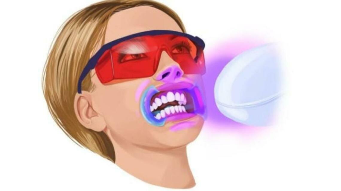 The Corporate Girl Who Smiled Only Once the Entire Day