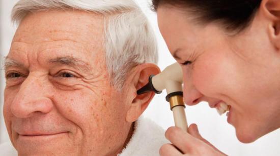 Early Symptoms of Hearing Loss to Beware of !