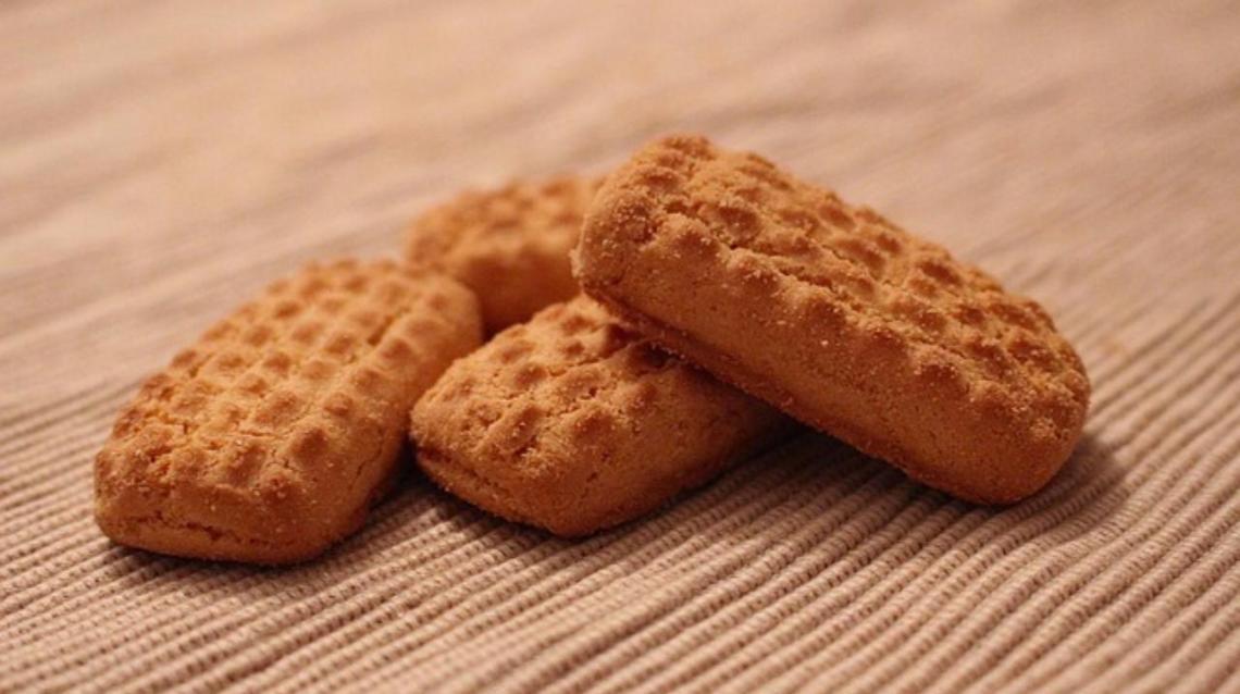 Are Diet Biscuits Helpful in Weight Loss?