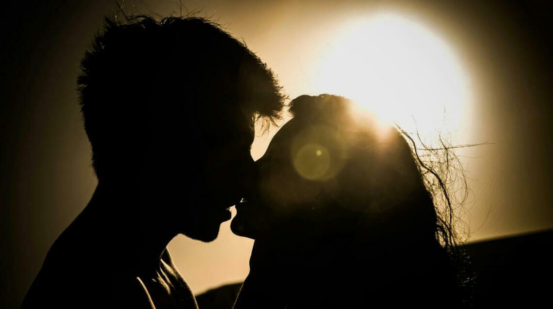 Overthinking During Sex: A Common Hidden Problem