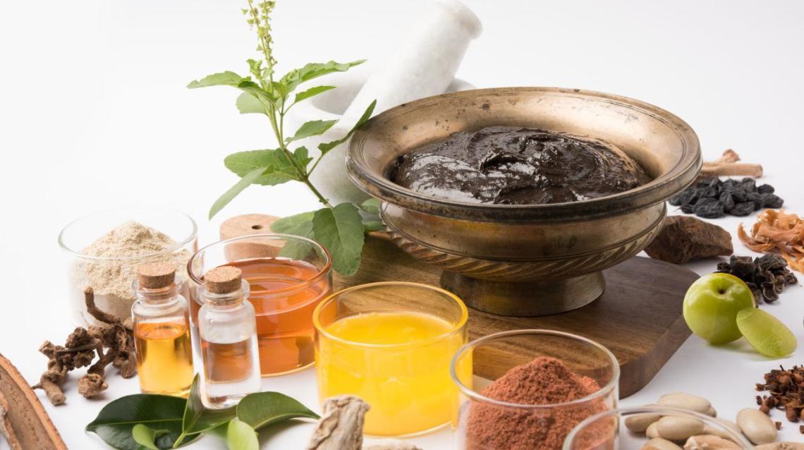 8 Effective Herbs for Insomnia