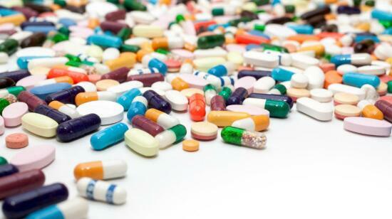 Stop Poisoning Your Health With "Healthy" Supplements: A Senior Physician’s Warning ⚠️