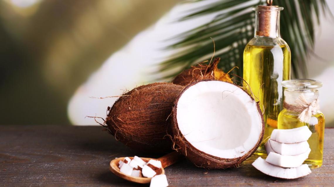 10 Amazing Health Benefits of the Coconut!