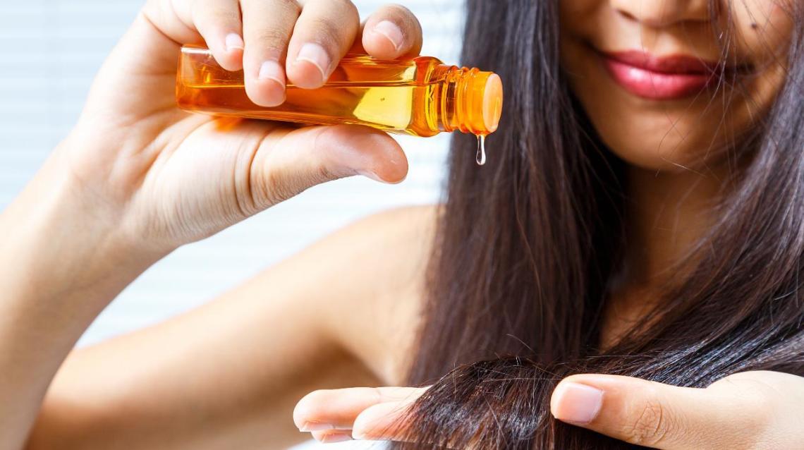 Dandruff Darunak And Its Managment With Ayurveda