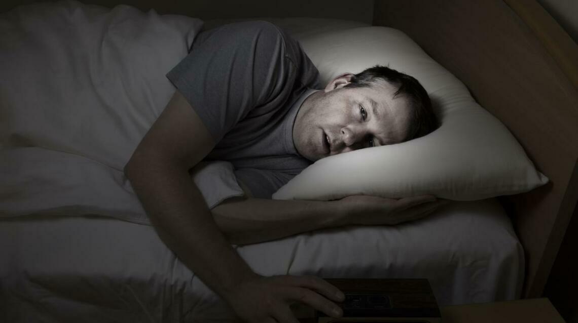 Why You’re Tired Even After Sleeping: A Psychological Perspective