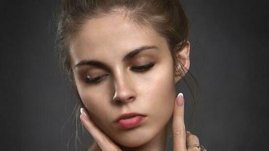 " Age Gracefully : The Science - Backed Guide to Anti-Ageing "