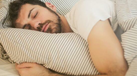 Sleep Apnea: Symptoms, Risks, and Treatments