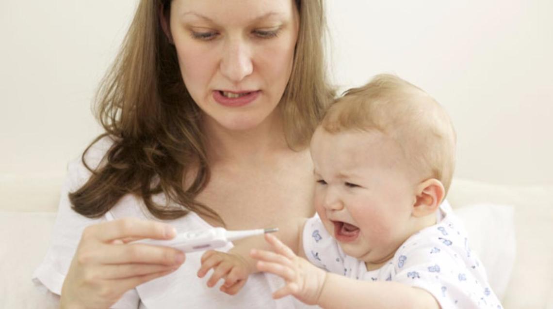 4 Signs You Should Be Aware Of, If Your Baby Has Fever