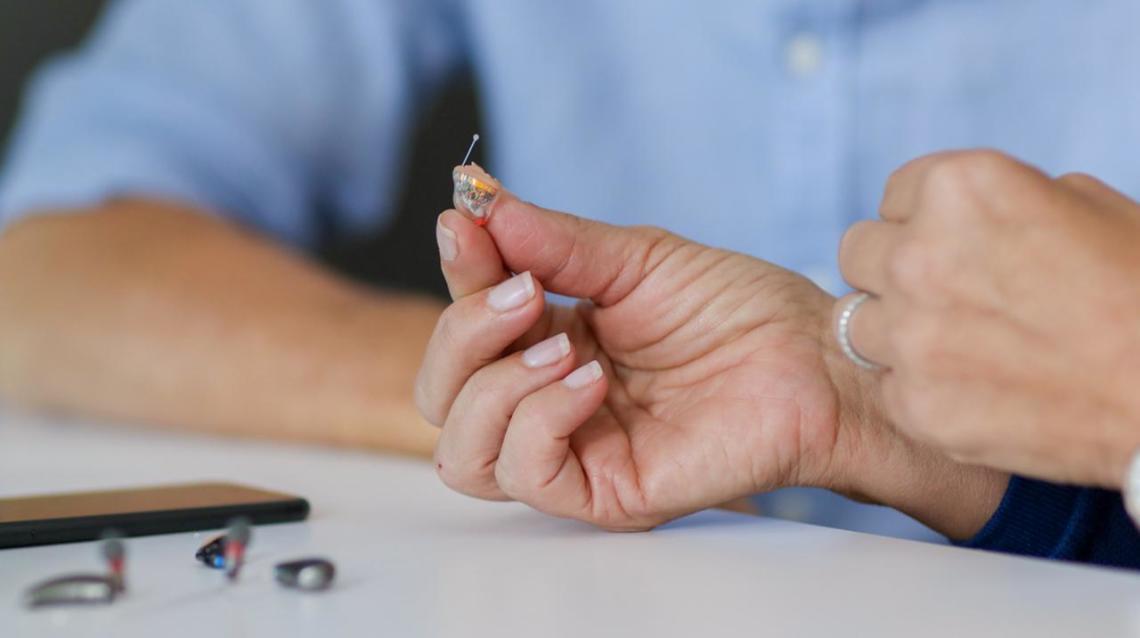 Guide to Buy Hearing Aids